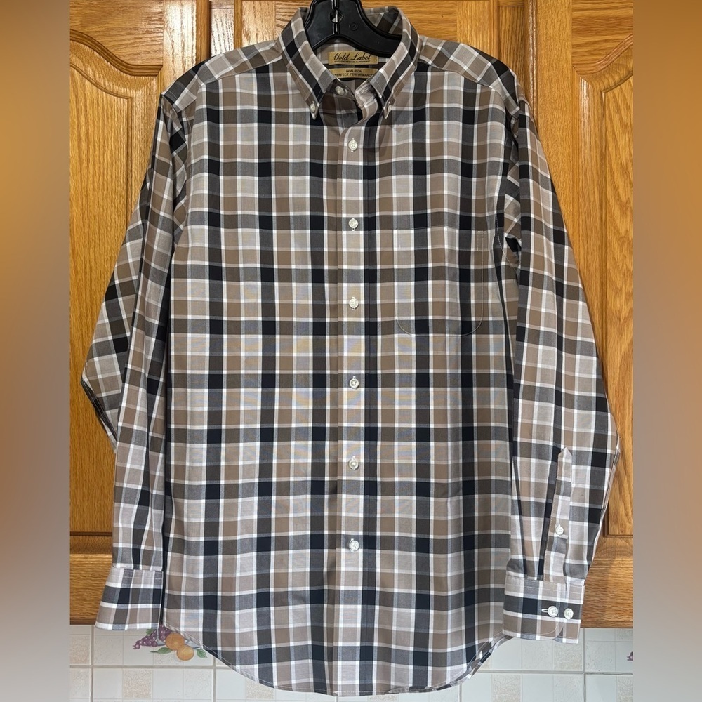 NWOT Roundtree & Yorke Gold Label Men's Dress Shirt Medium